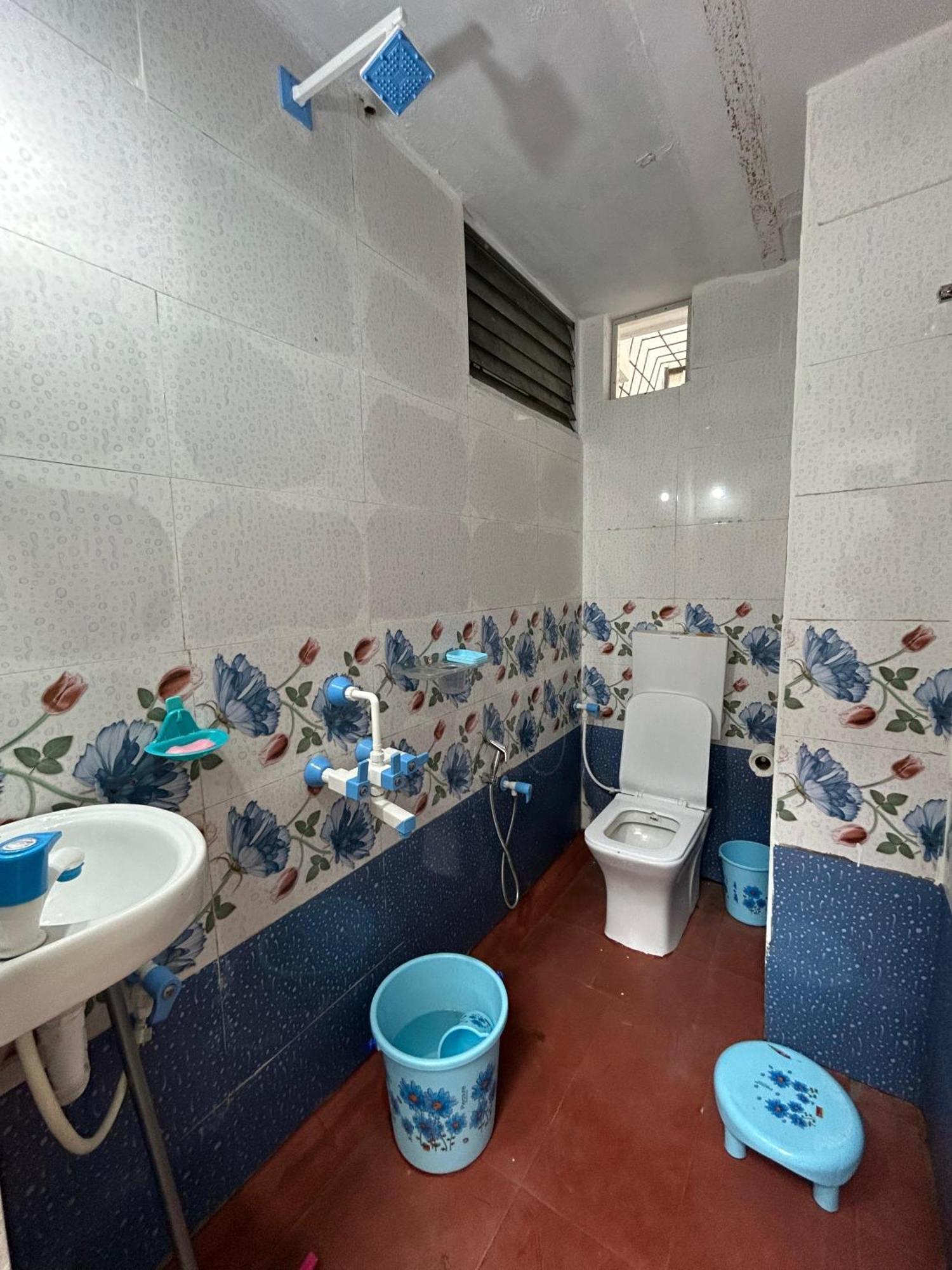 Bed and Breakfast Aashirwad Residency à Ujjain Extérieur photo